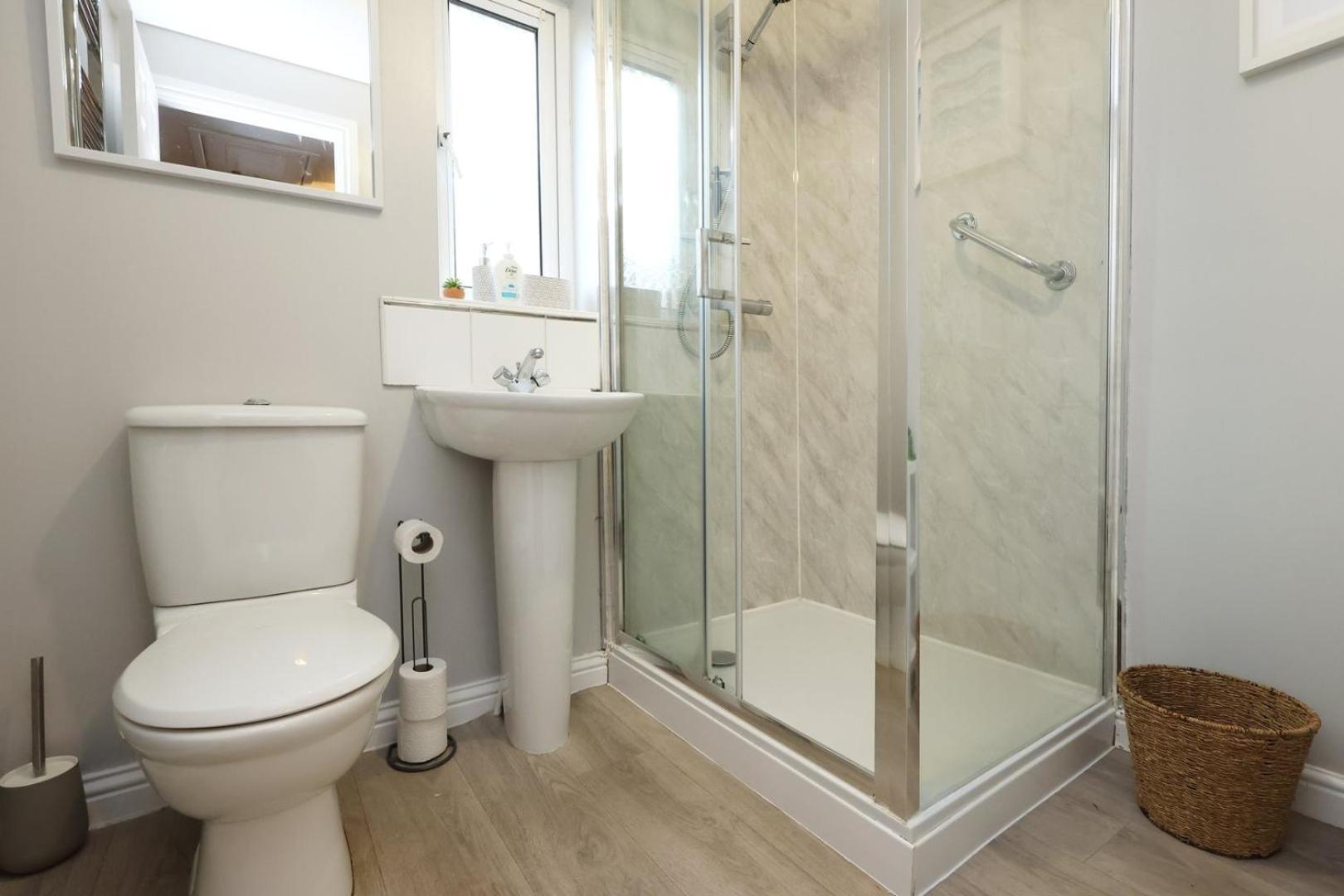 Apartamento Relaxing 2-Bed Coastal Escape In Port Talbot Exterior foto