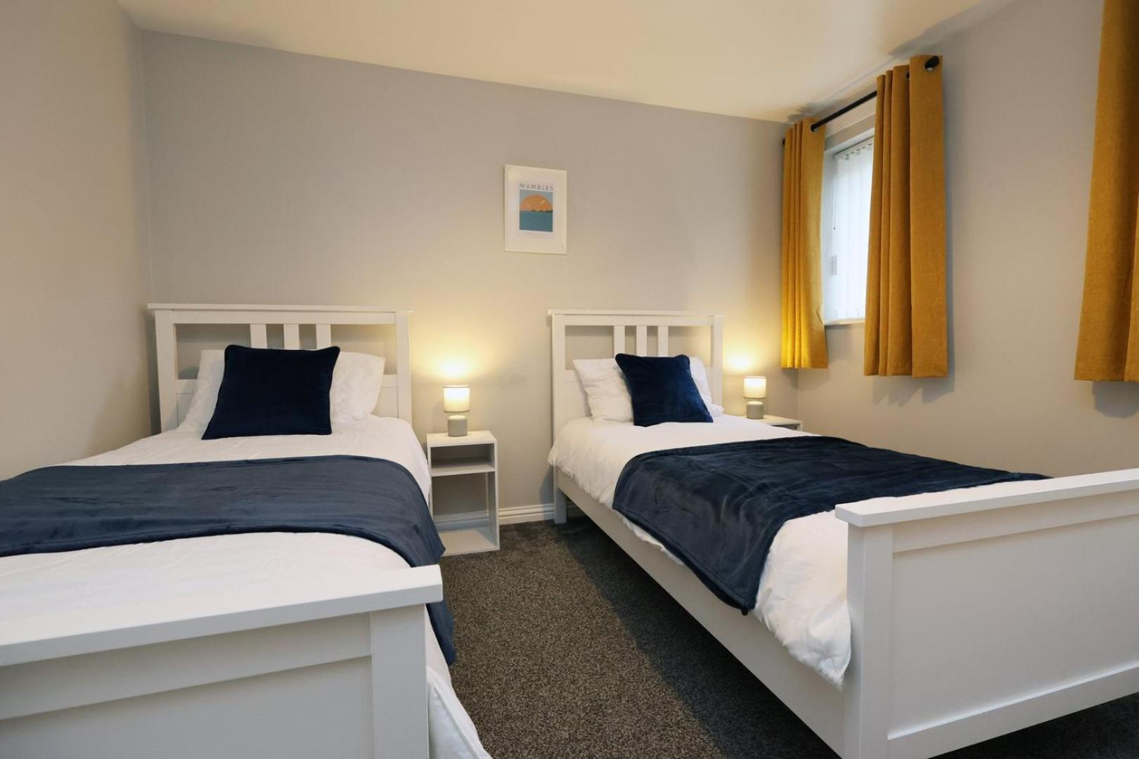 Apartamento Relaxing 2-Bed Coastal Escape In Port Talbot Exterior foto